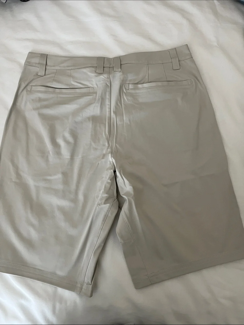 RHONE Slim Commuter Pants in Light Taupe